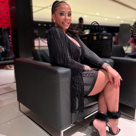 Meet your Posher, Melissia - Picture 7 of 7